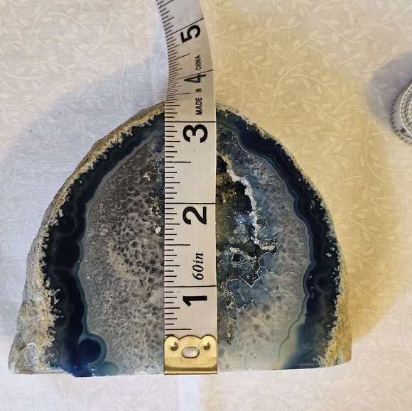 Agate Crystal Free Form - Picture 4 of 5